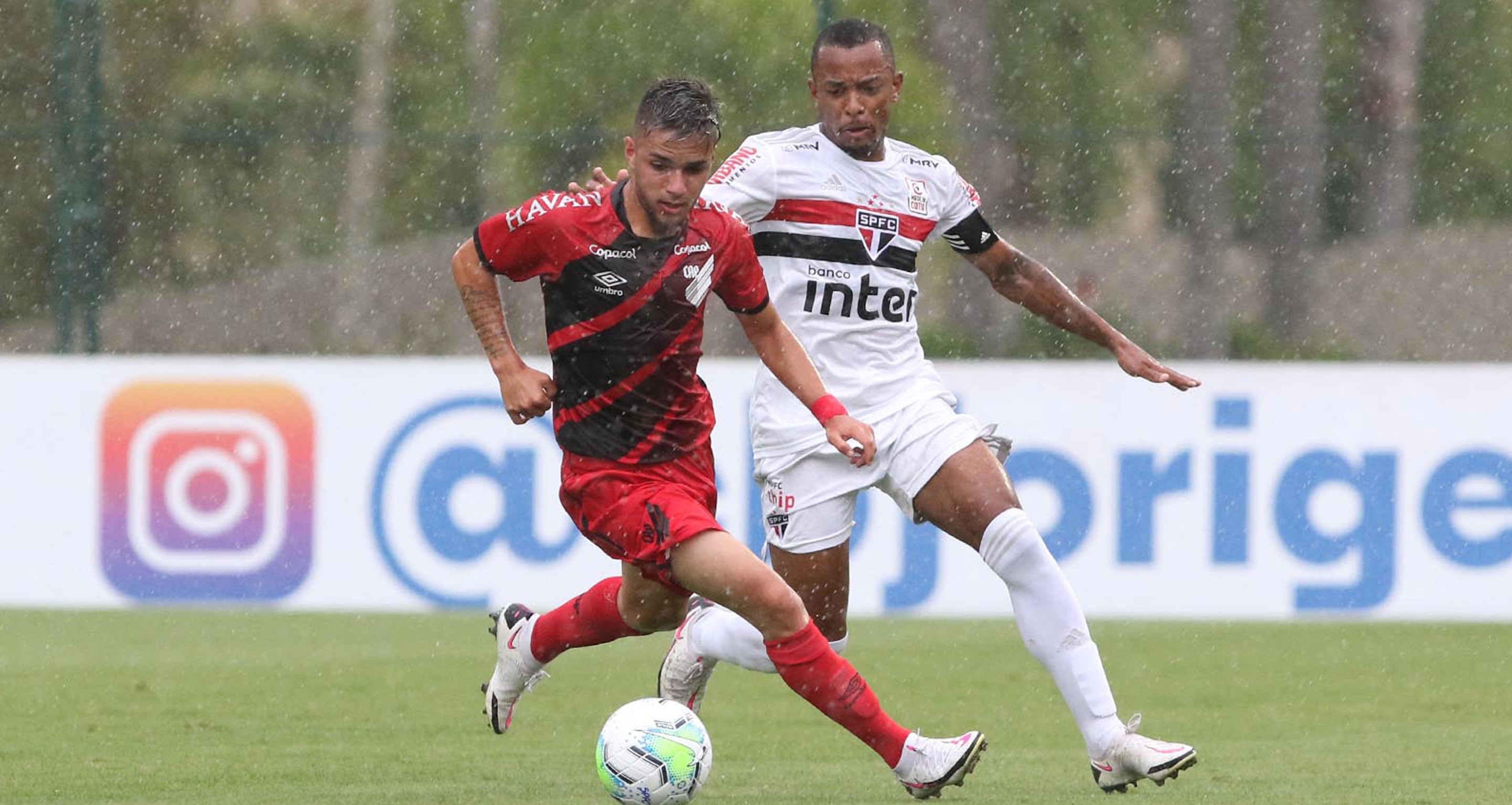 Athletico x São Paulo AO VIVO na internet: onde assistir, horário, notícias