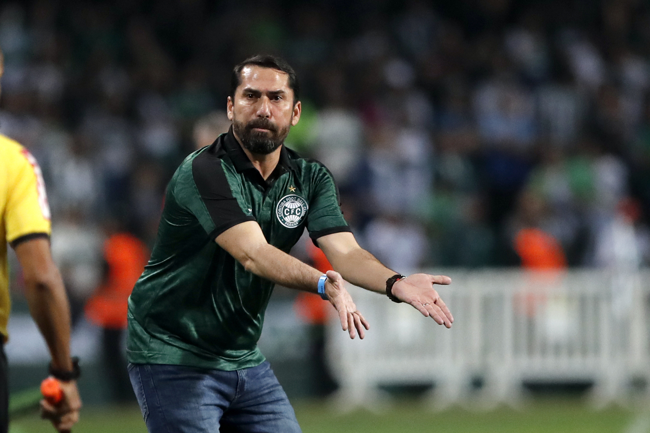 Gustavo Morínigo, técnico do Coritiba