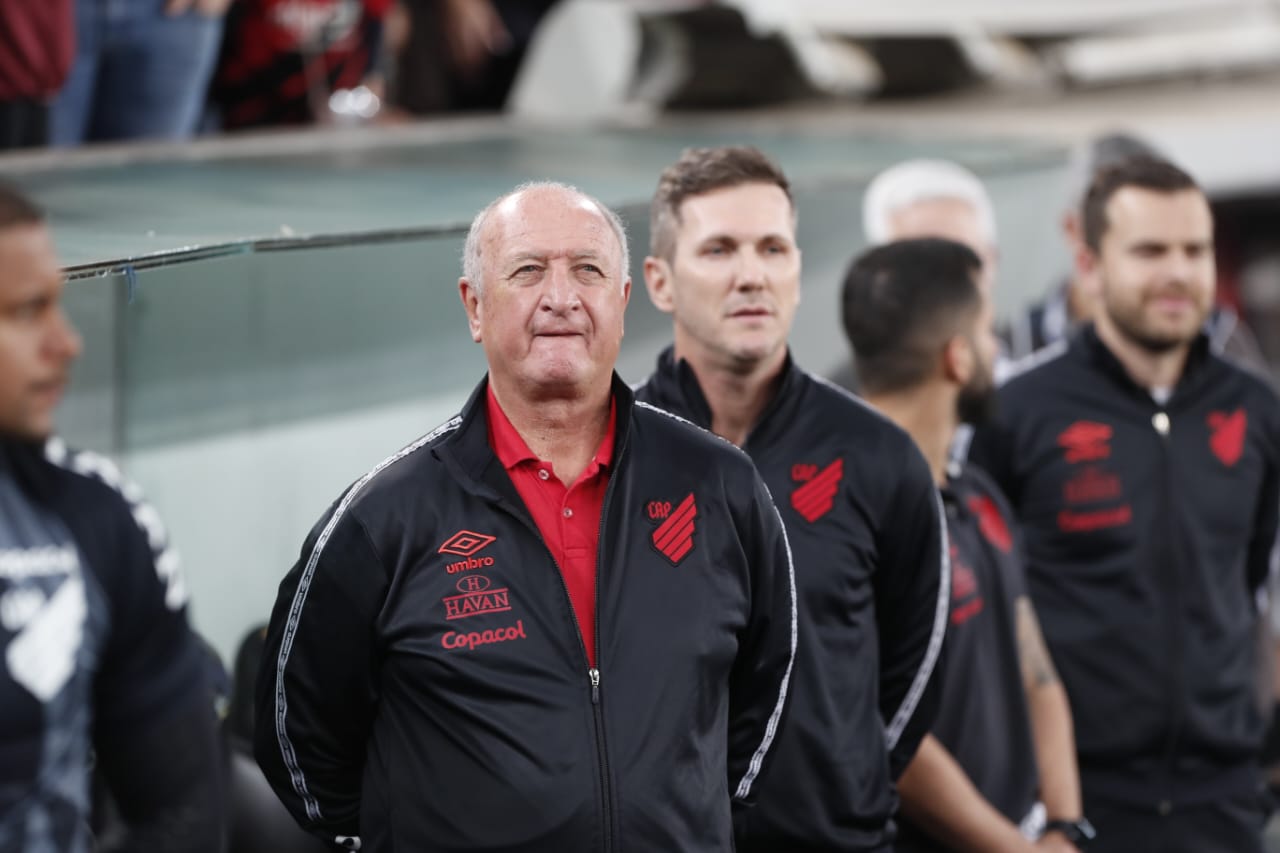 Felipão, técnico do Athletico