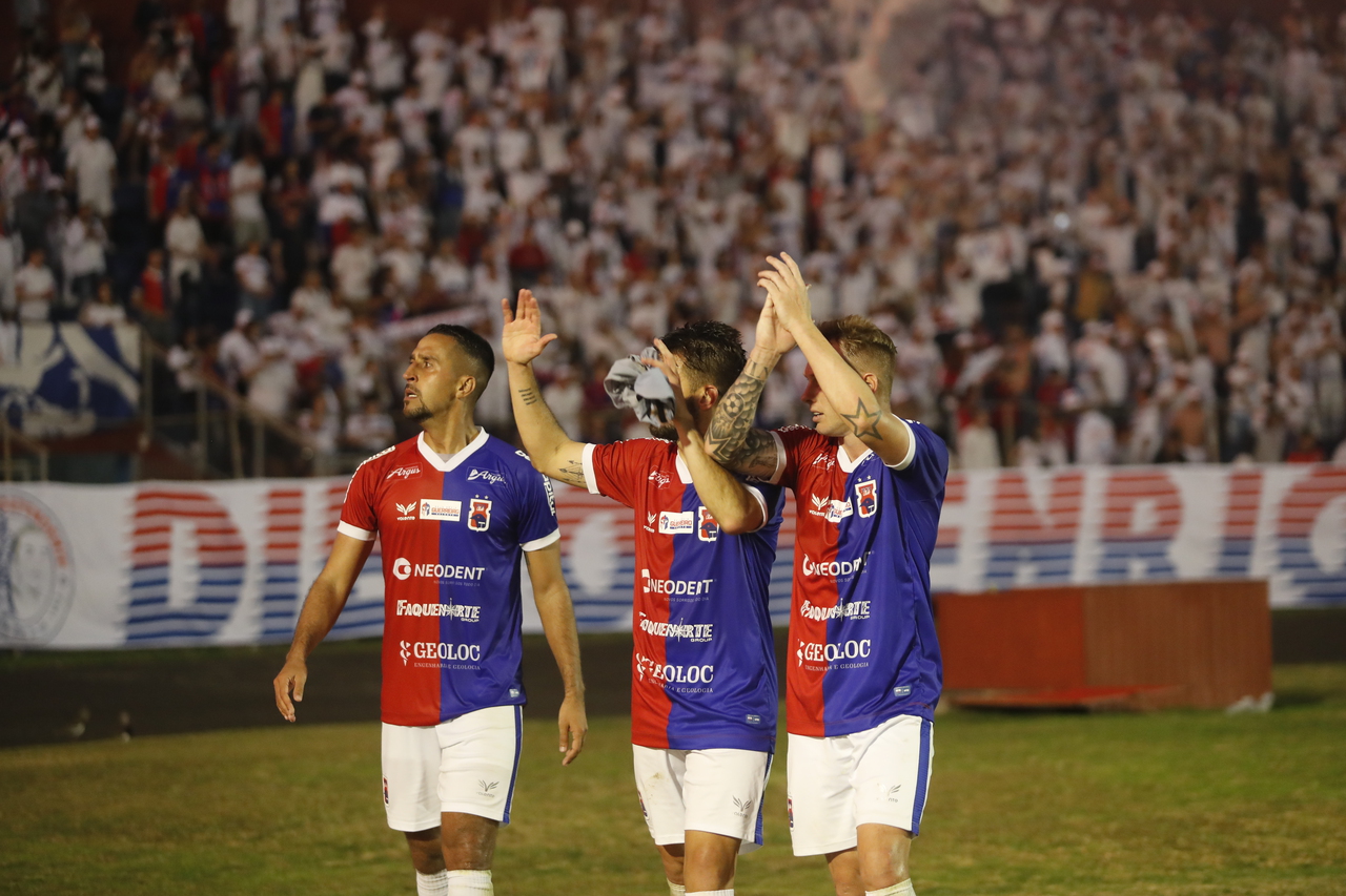 Para o Brasileirão Série D, FC Cascavel renova com cinco jogadores