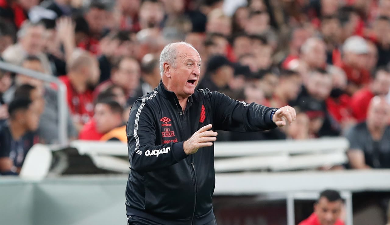 Felipão, técnico do Athletico