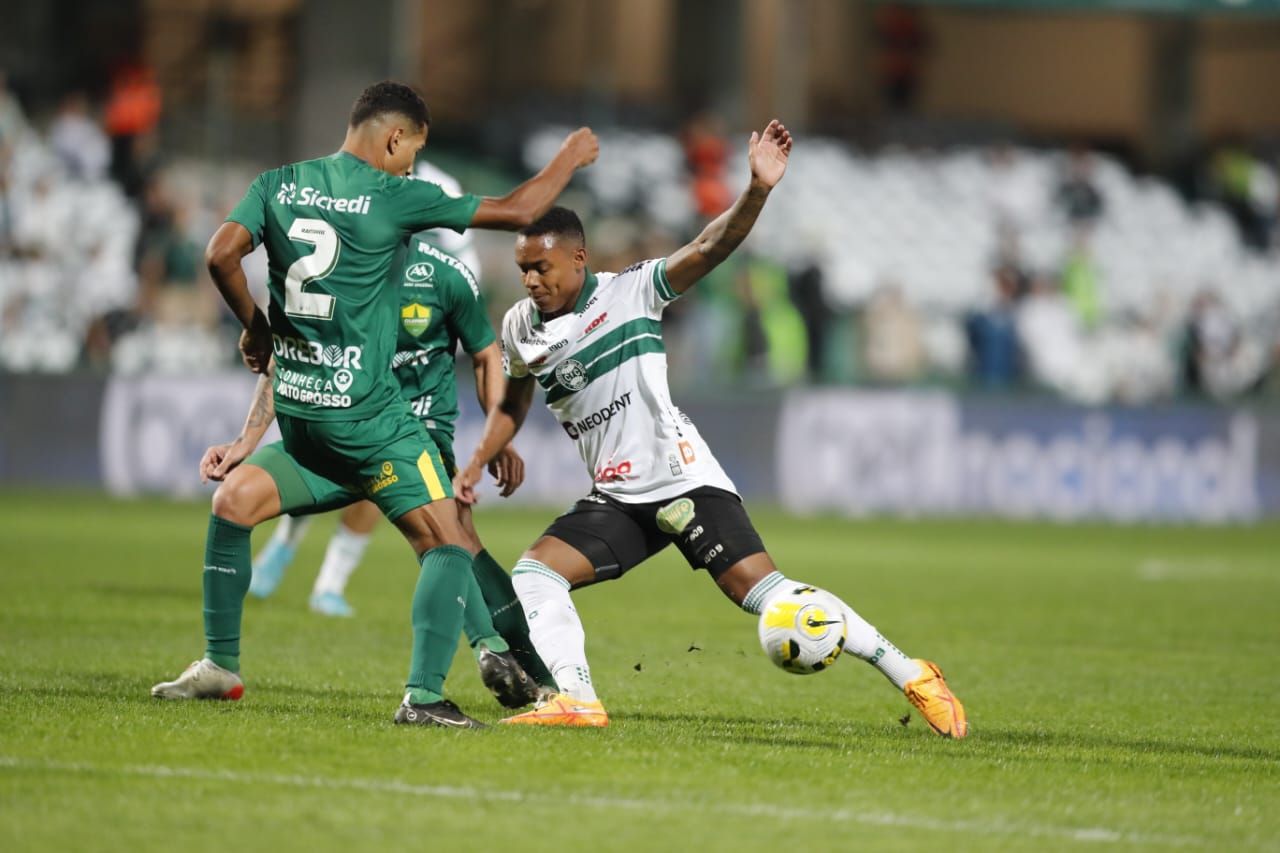 Igor Paixão em Coritiba x Cuiabá