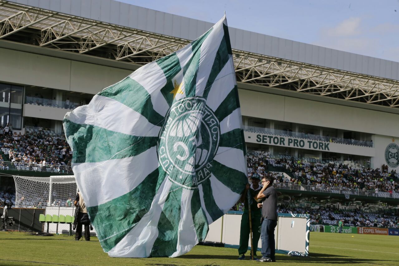 Augusto Mafuz: Enquanto A Vitória Não Vem, O Coritiba Vive De Nota Oficial