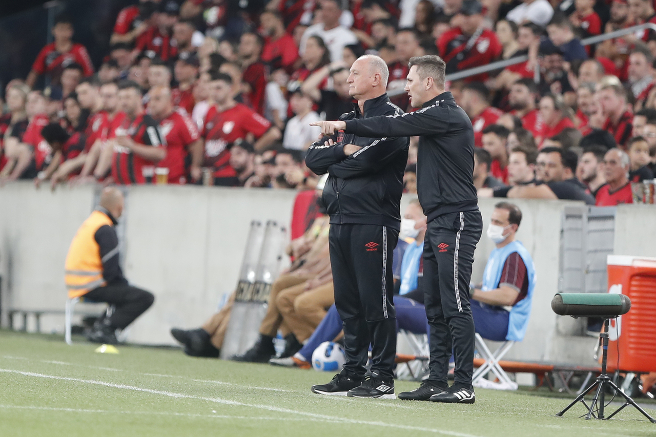 Felipão, técnico do Athletico