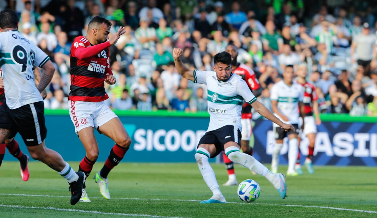 Marcelino Moreno Coritiba, contra o Flamengo