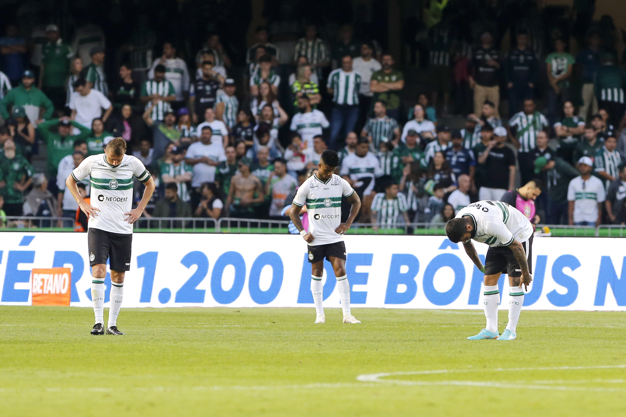 Brasileirão: Coritiba Faz Campanha Pior Do Que última Queda Do Paraná