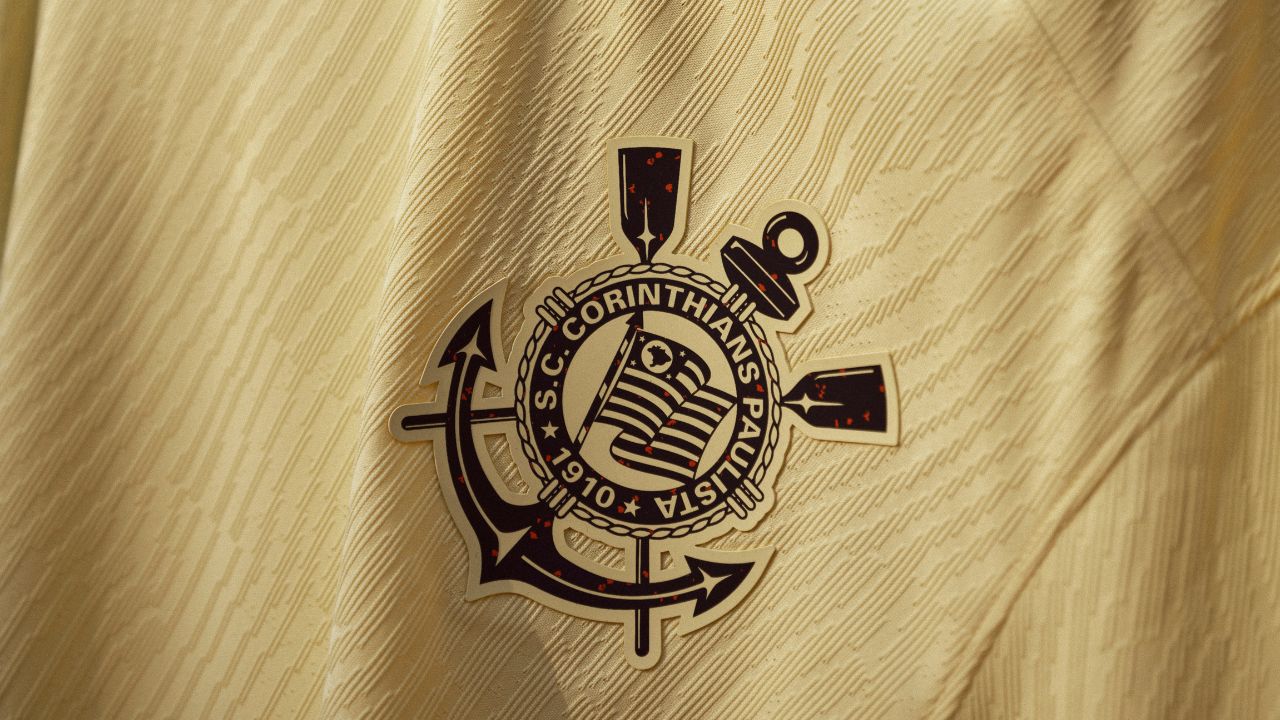 Por que o Corinthians escolheu o amarelo em nova camisa?