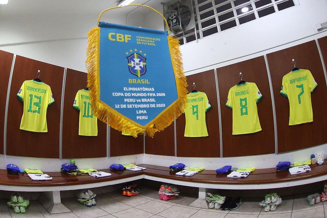 Fifa diz que extrema-direita se apropriou de camisa do Brasil