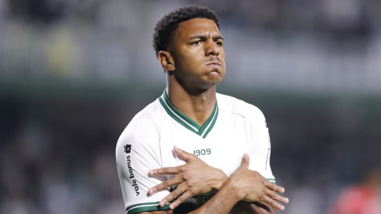  Brusque x Coritiba: confira as escalações prováveis da partida 