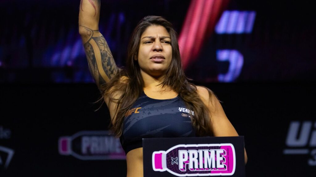Mayra Sheetara na pesagem do UFC 303. Foto: Icon sport