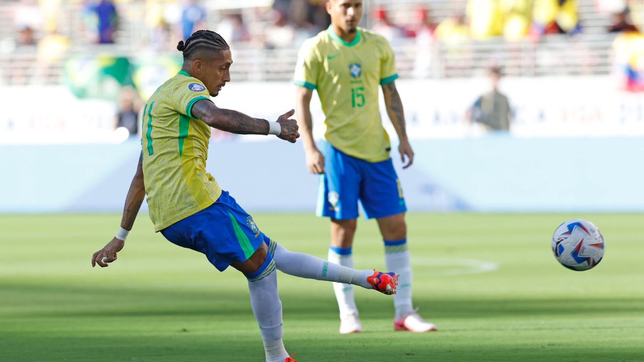 Brasil empata com a Colômbia, passa em segundo e vai pegar o Uruguai nas quartas