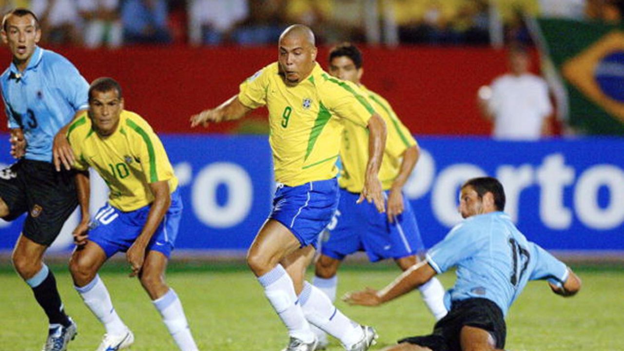 Seleção brasileira faz o 11º jogo em Curitiba; veja o aproveitamento