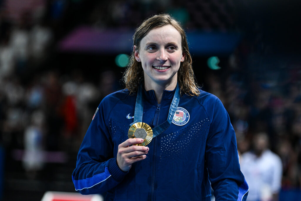 Katie Ledecky fez história em Paris