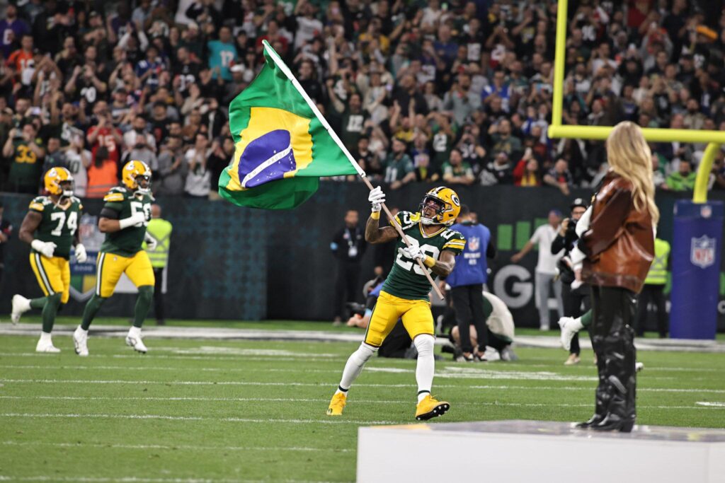 São Paulo vive noite de NFL com estrelas e estádio Evidências