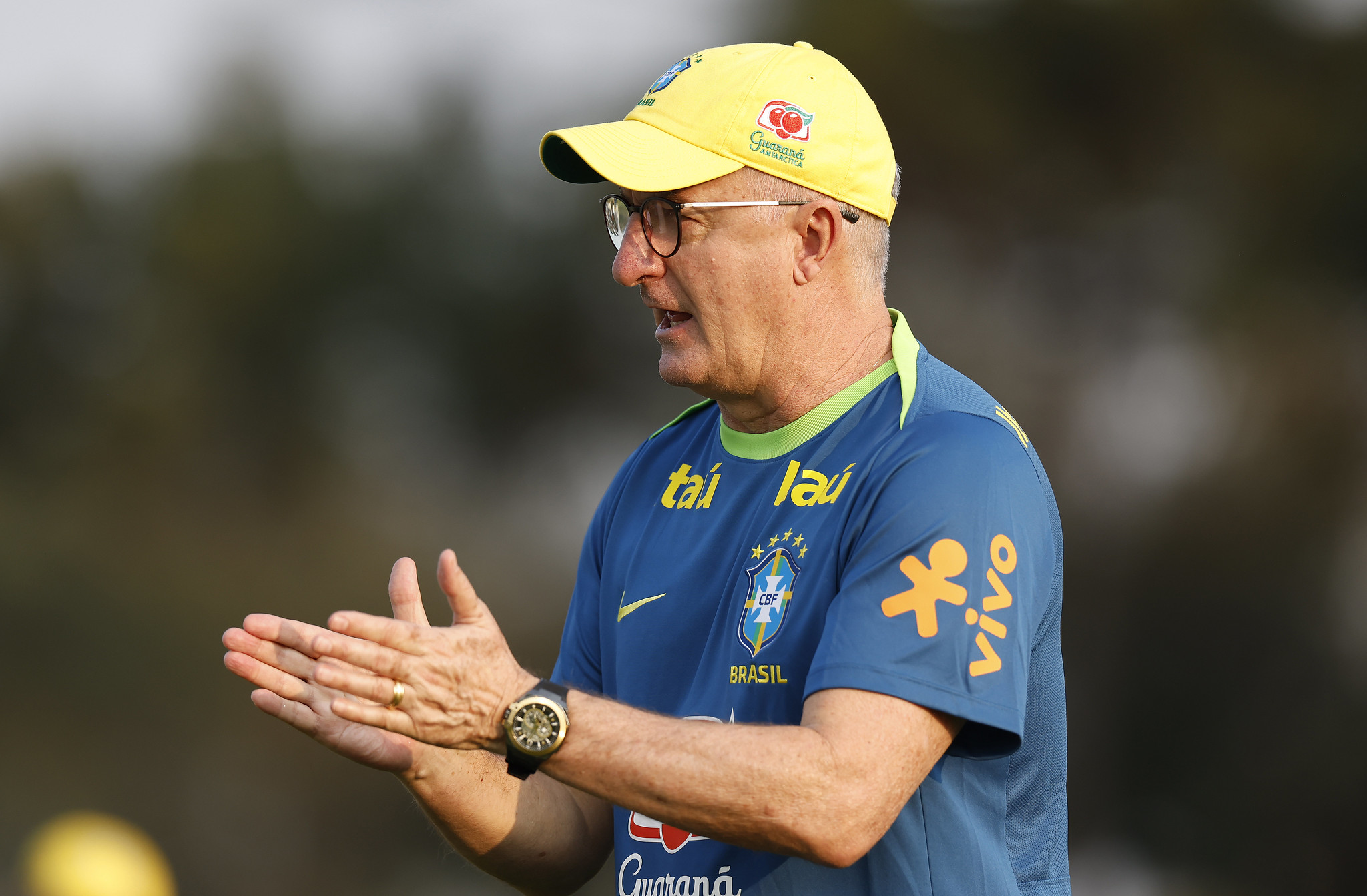 Seleção brasileira: Dorival esboça time com Endrick contra o Paraguai