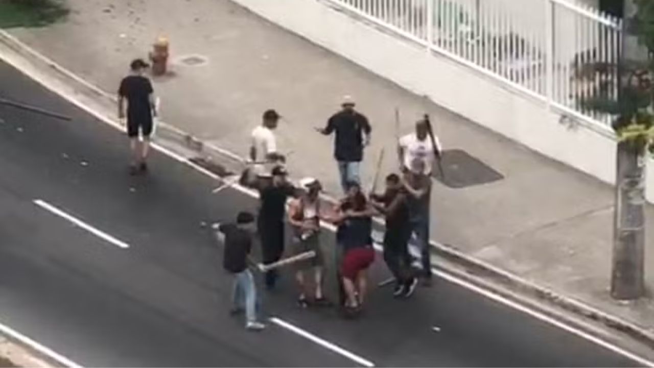  Brigas de torcidas antes de clássico entre Flamengo e Vasco deixam feridos e presos 