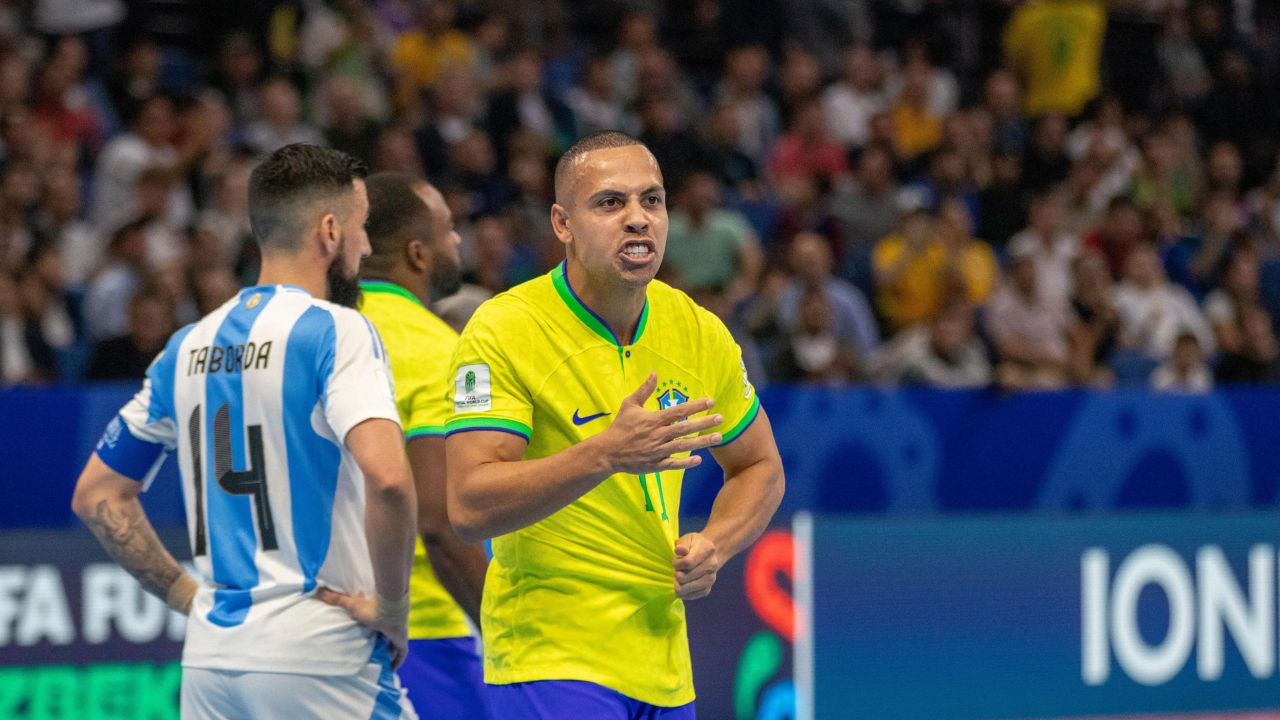 Brazil beats Argentina and wins sixth place in the Futsal World Cup