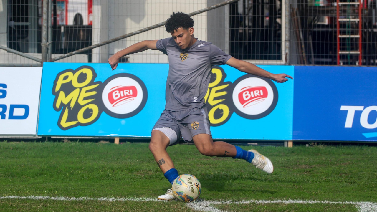  Coritiba acerta a contratação de jovem atacante 