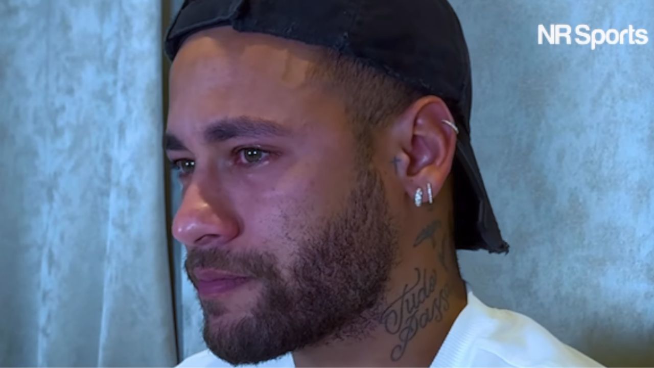 Neymar chora ao lembrar lesão e está próximo de retorno aos gramados