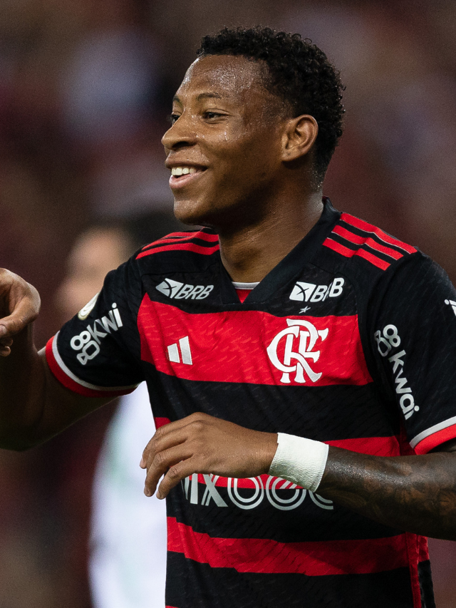 Com bombas e confusão, Flamengo bate o Atlético-MG e conquista a Copa do Brasil