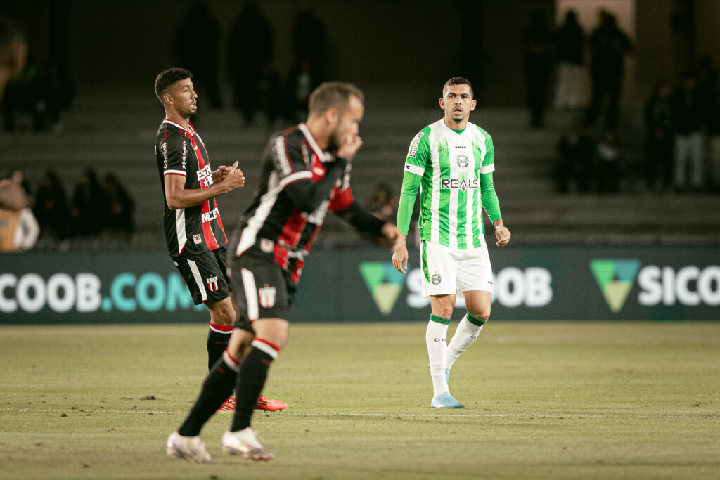 coritiba-botafogo-sp (6)