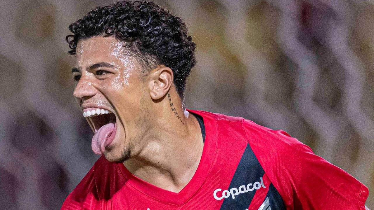 Filho do Nem marca, Athletico vence o Mazagão e avança de fase na Copinha