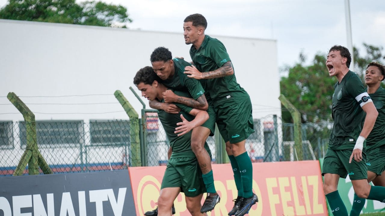 Coritiba empata com o Desportivo Brasil e avança de fase na Copinha