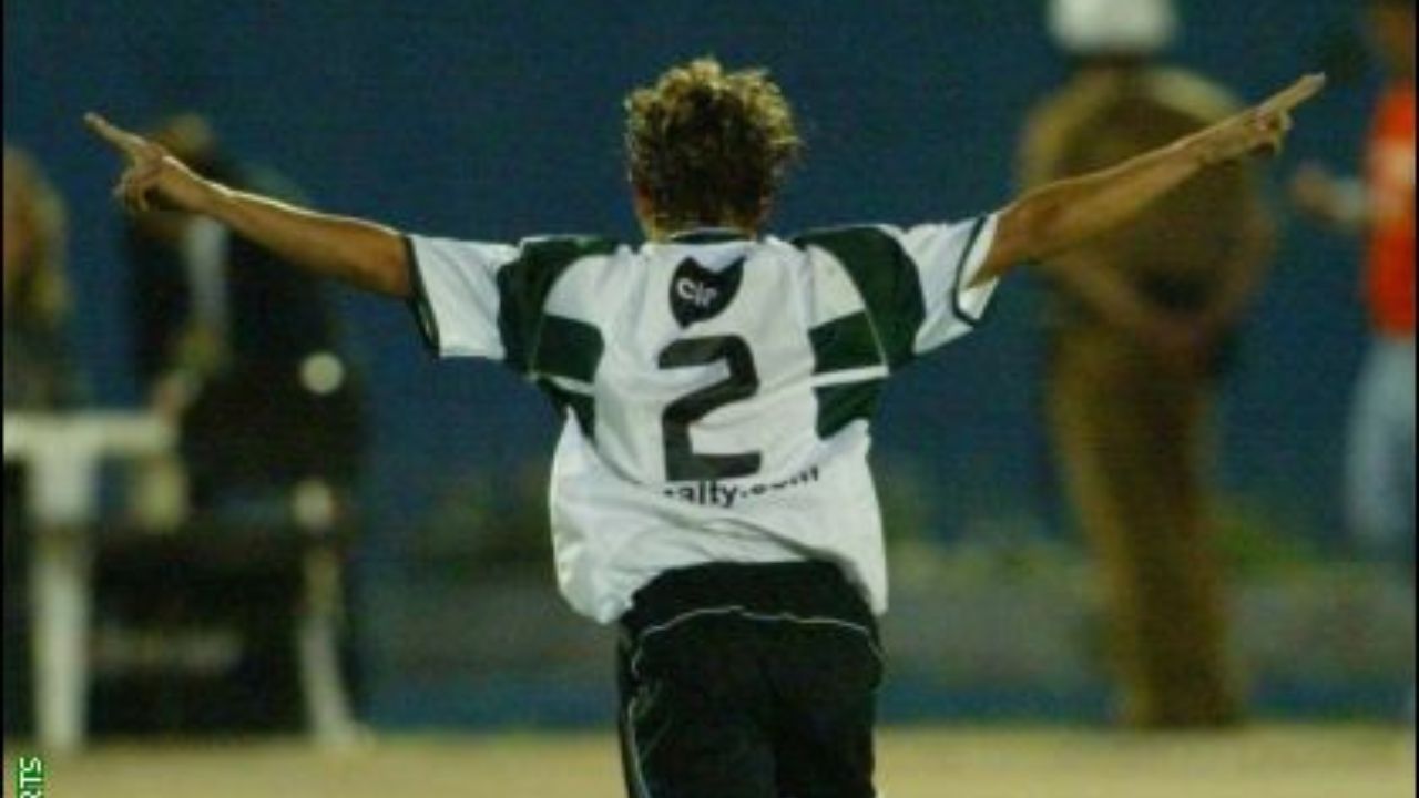 Com um gol no clássico, Rafinha encara primeiro Atletiba no Couto Pereira aos 39 anos