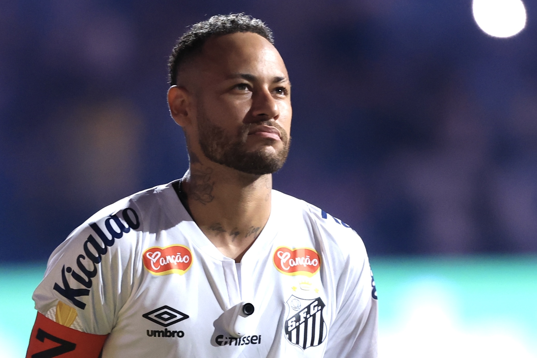 Neymar em Curitiba: Craque já deu show no Couto Pereira e foi apagado na Arena